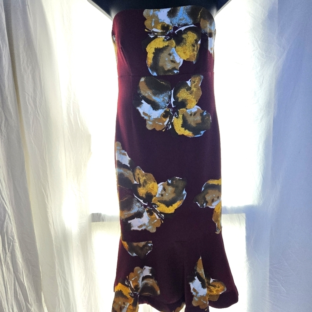 Beautiful Mermaid Floral Dress EUC - Picture 9 of 11
